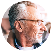 In-ear hearing aids from the side