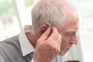 link between hearing loss and dementia